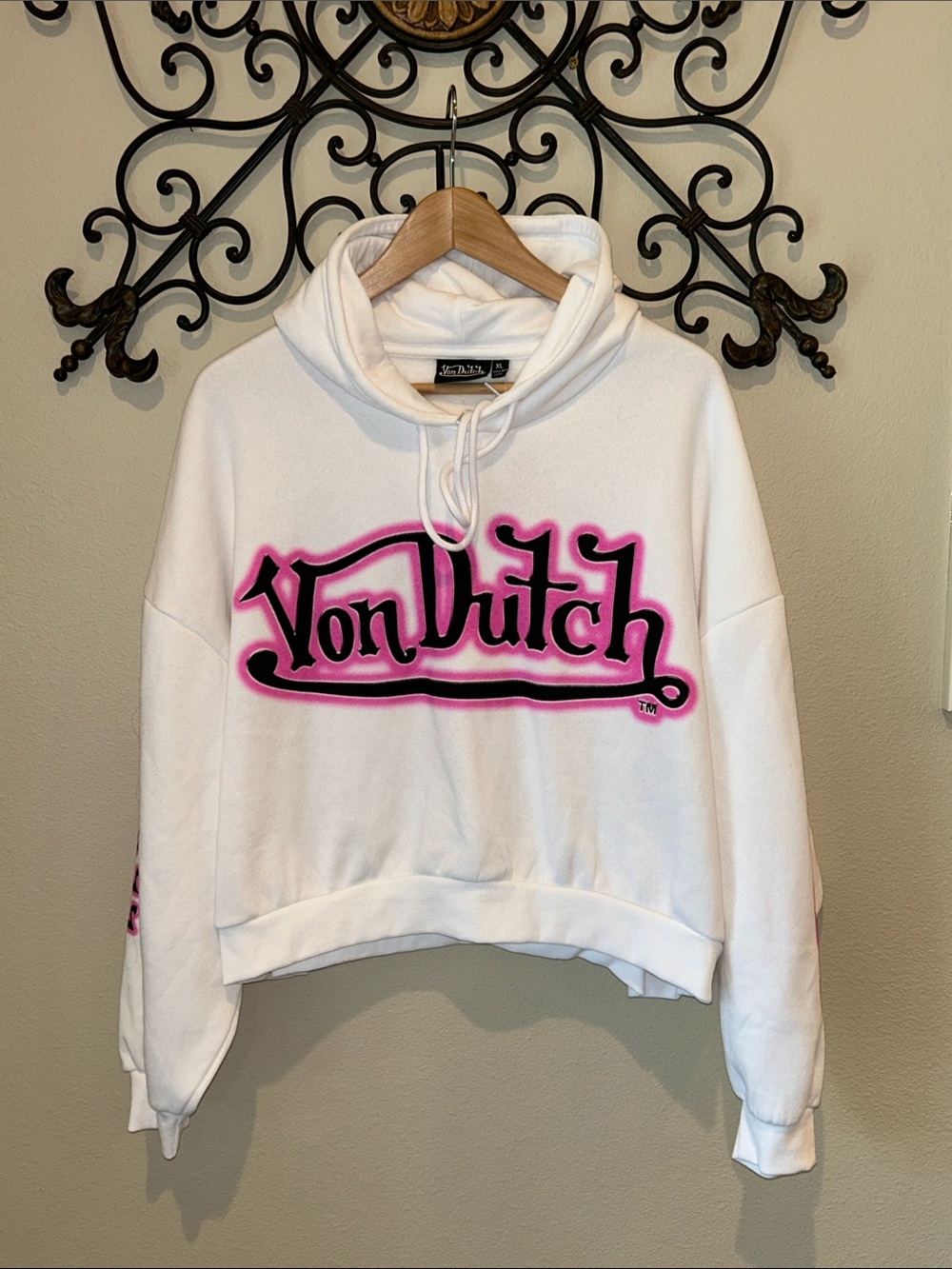 VON DUTCH "AIRBRUSHED" OVERSIZED CROPPED HOODIE WHITE NWT